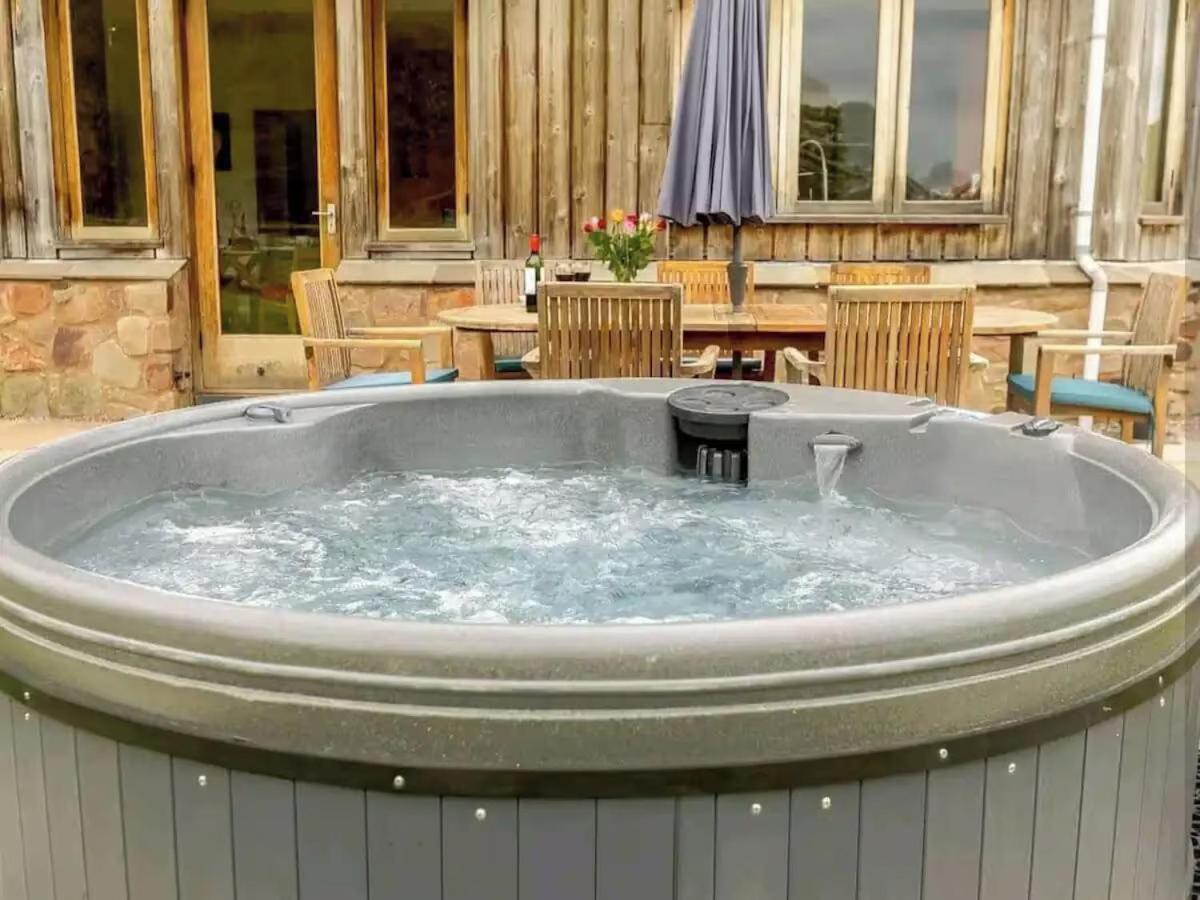 Luxury Country House With Hot Tub In Malvern Sleeps 6 To 8 Award Winning Pet Friendly Mathon Eksteriør bilde
