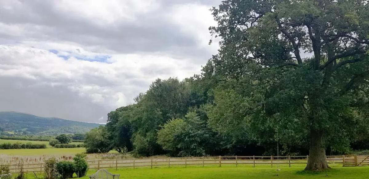 Luxury Country House With Hot Tub In Malvern Sleeps 6 To 8 Award Winning Pet Friendly Mathon Eksteriør bilde