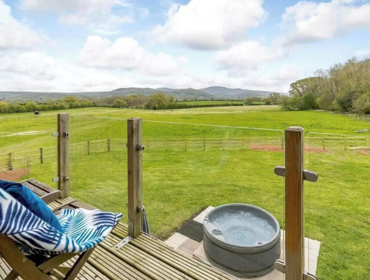 Luxury Country House With Hot Tub In Malvern Sleeps 6 To 8 Award Winning Pet Friendly Mathon Eksteriør bilde